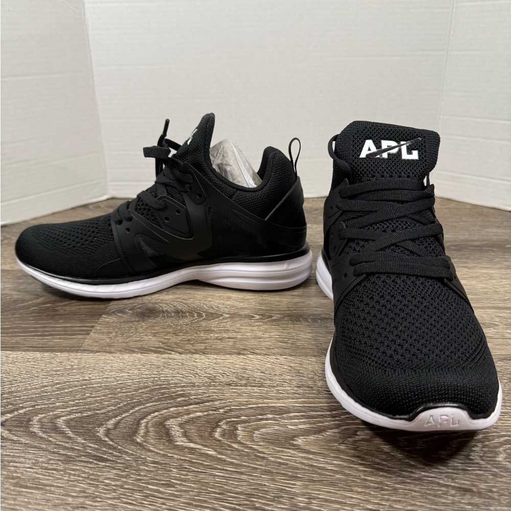 Athletic Propulsion Lab APL Shoes Mens Sz:8 Training Shoes Ascend‎ Black/White